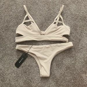 Tavik bikini set jessi Top